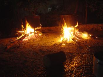 Saosan making carob syrup in Ayn Hawd, Debra Solomon, culiblog.org